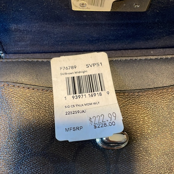 COACH Signature Coin Wallet - Picture 6 of 6